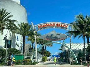 1814 NE 53rd Ct, Pompano Beach FL 33064