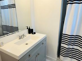 2871 E Sunrise Lakes Dr 101, Sunrise FL 33322