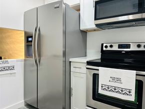 2871 E Sunrise Lakes Dr 101, Sunrise FL 33322