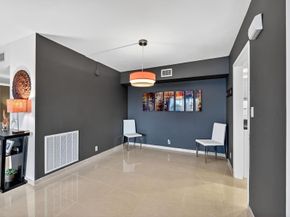 1881 Middle River Dr 301, Fort Lauderdale FL 33305