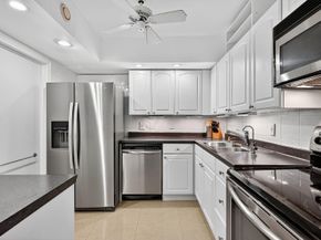 1881 Middle River Dr 301, Fort Lauderdale FL 33305
