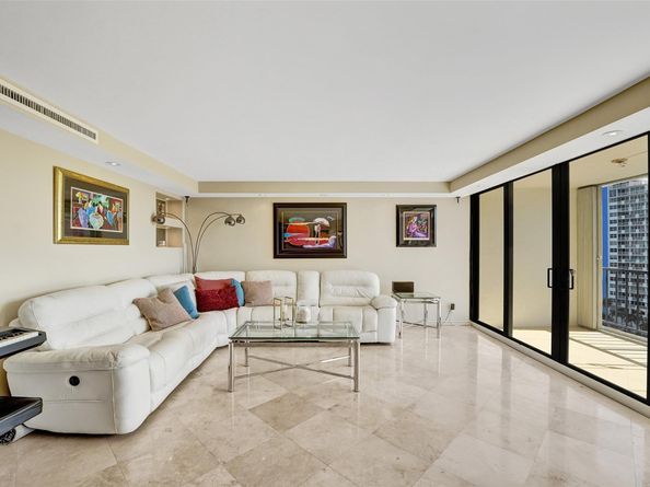 936 Intracoastal Dr 11C, Fort Lauderdale FL 33304