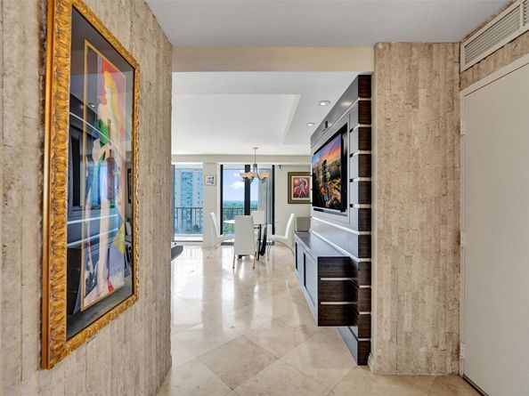 936 Intracoastal Dr 11C, Fort Lauderdale FL 33304