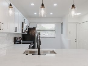 7579 NW 79th ave 205, Tamarac FL 33321