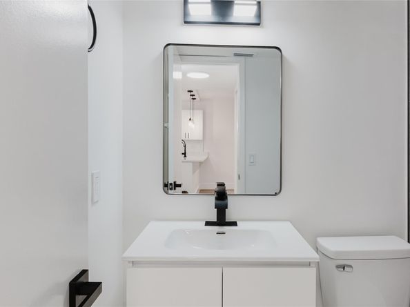 7579 NW 79th ave 205, Tamarac FL 33321