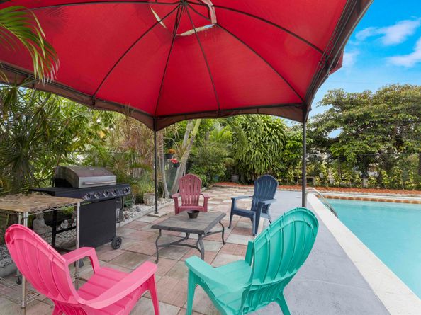 101 N Sequoia Drive N, West Palm Beach FL 33409