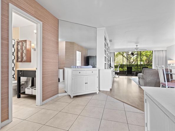 1101 Duncan Circle 102, Palm Beach Gardens FL 33418