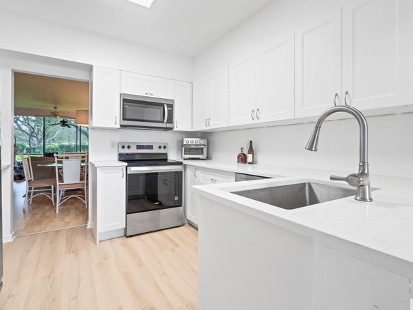 1101 Duncan Circle 102, Palm Beach Gardens FL 33418