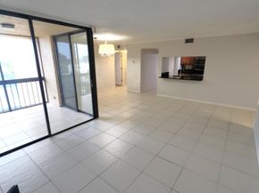450 Egret Circle 9404, Delray Beach FL 33444