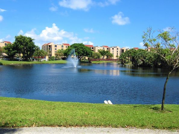 450 Egret Circle 9404, Delray Beach FL 33444