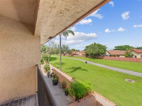 11225 SW 9th Ct 11225, Pembroke Pines FL 33025