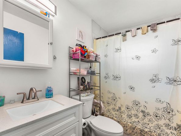 2907 Apalachee Road, Palm Springs FL 33406