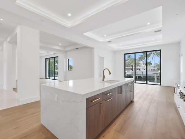 1211 Gulfstream Way, Singer Island FL 33404