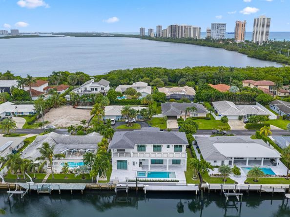 1211 Gulfstream Way, Singer Island FL 33404