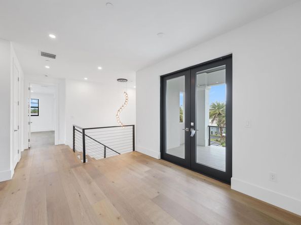 1211 Gulfstream Way, Singer Island FL 33404