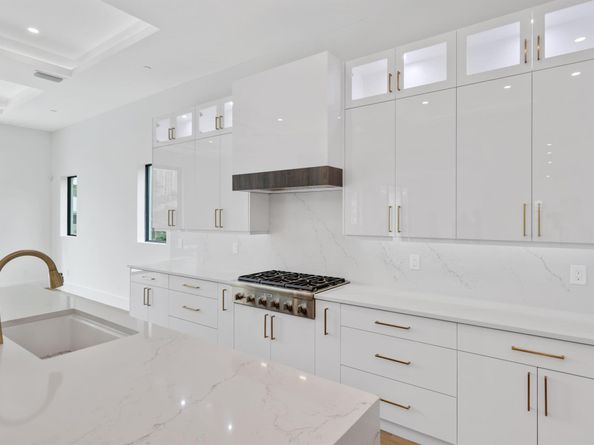 1211 Gulfstream Way, Singer Island FL 33404