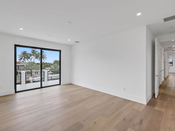 1211 Gulfstream Way, Singer Island FL 33404