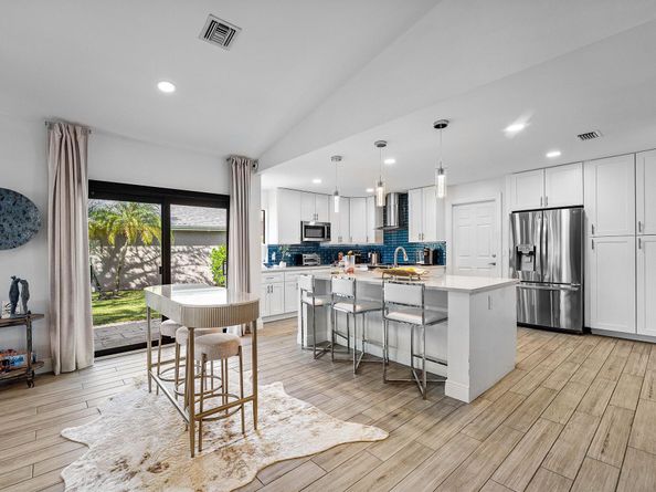 6746 Touchstone Circle, Palm Beach Gardens FL 33418