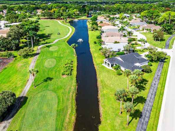 6746 Touchstone Circle, Palm Beach Gardens FL 33418