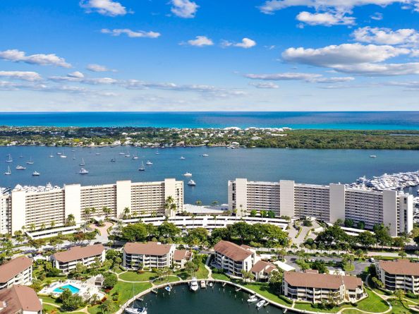 134 Lakeshore Drive 814, North Palm Beach FL 33408