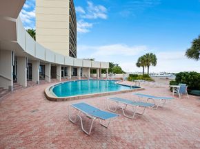 134 Lakeshore Drive 814, North Palm Beach FL 33408