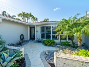 2166 NE 57th St, Fort Lauderdale FL 33308