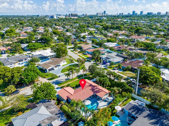2166 NE 57th St, Fort Lauderdale FL 33308