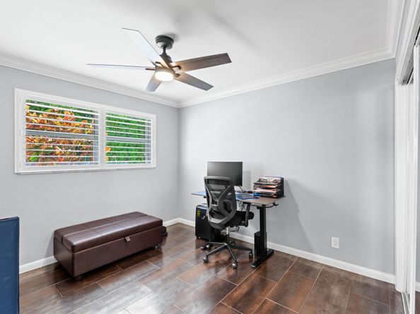 2166 NE 57th St, Fort Lauderdale FL 33308