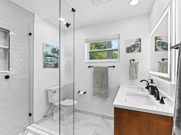 2166 NE 57th St, Fort Lauderdale FL 33308