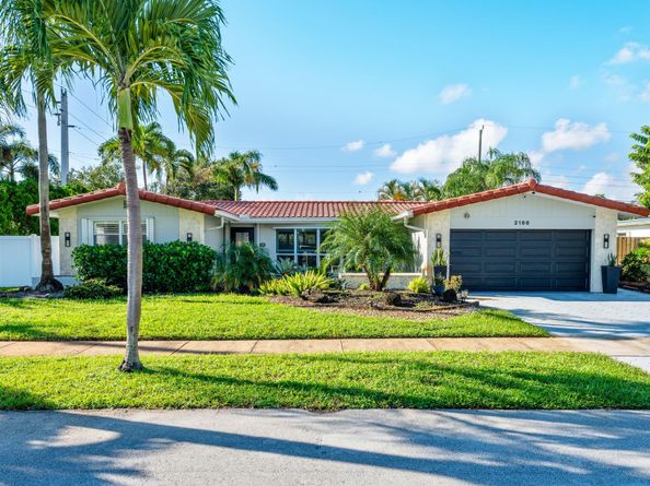 2166 NE 57th St, Fort Lauderdale FL 33308