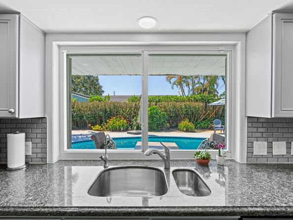 2166 NE 57th St, Fort Lauderdale FL 33308