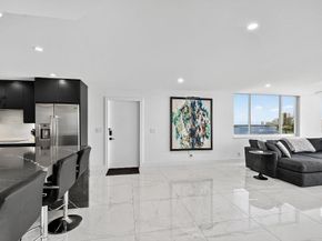 301 Lake Shore Dr 801, West Palm Beach FL 33403