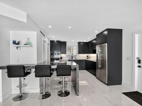 301 Lake Shore Dr 801, West Palm Beach FL 33403