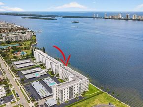 301 Lake Shore Dr 801, West Palm Beach FL 33403