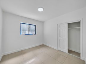 16010 NE 5th Ave, Miami FL 33162