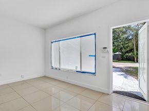 16010 NE 5th Ave, Miami FL 33162