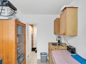 16010 NE 5th Ave, Miami FL 33162