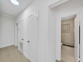 16010 NE 5th Ave, Miami FL 33162