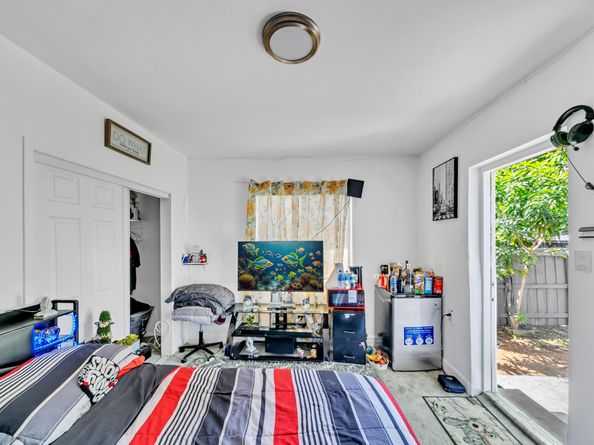 16010 NE 5th Ave, Miami FL 33162