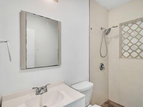 16010 NE 5th Ave, Miami FL 33162