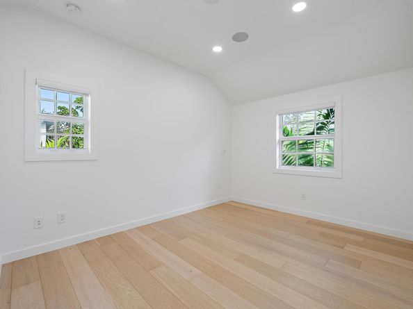 291 Austin Lane, West Palm Beach FL 33401