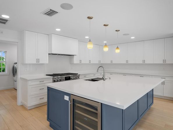 291 Austin Lane, West Palm Beach FL 33401