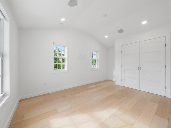 291 Austin Lane, West Palm Beach FL 33401