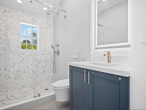 291 Austin Lane, West Palm Beach FL 33401