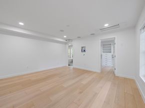 291 Austin Lane, West Palm Beach FL 33401