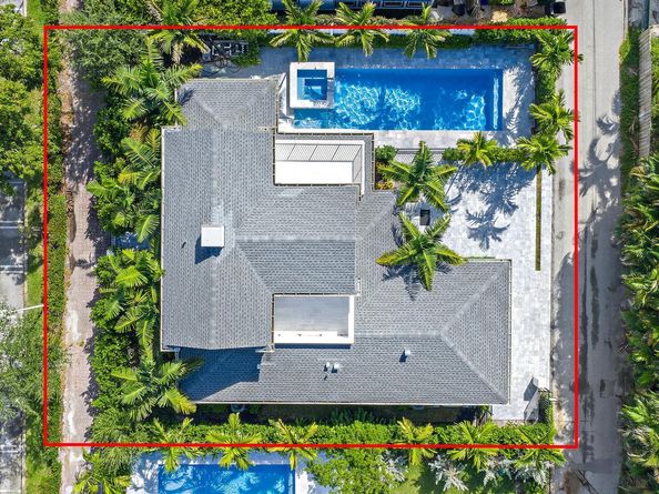 291 Austin Lane, West Palm Beach FL 33401