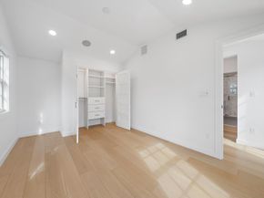 291 Austin Lane, West Palm Beach FL 33401