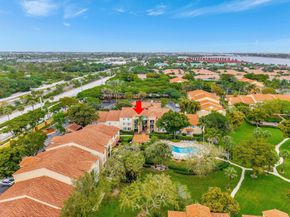 103 Yacht Club Way 206, Hypoluxo FL 33462