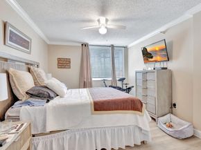 103 Yacht Club Way 206, Hypoluxo FL 33462