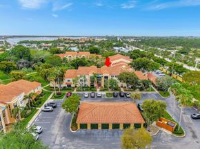 103 Yacht Club Way 206, Hypoluxo FL 33462